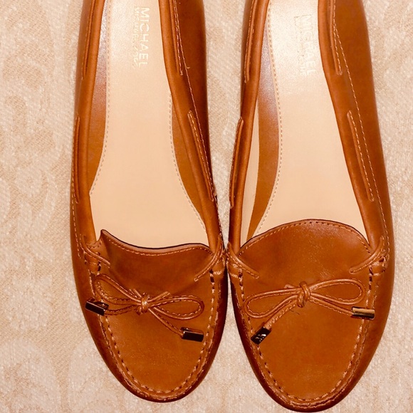 SOLD NWOT Michael Kors Tobacco Brown Sutton Loafer - Picture 4 of 8